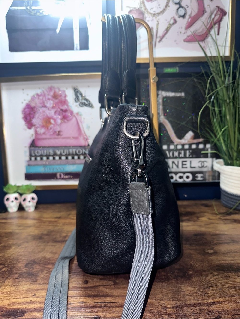 Longchamp Black Pebbled Leather Tote Bag - Picture 7 of 15